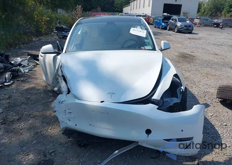 2022 Tesla Model Y Long Range Dual Motor All-Wheel Drive from USA, damaged, VIN 7SAYGDEEXNF355439